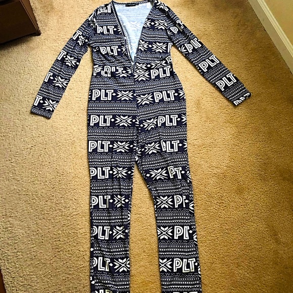 Prettylittlething navy pajama jumpsuit size 10 - Picture 5 of 8
